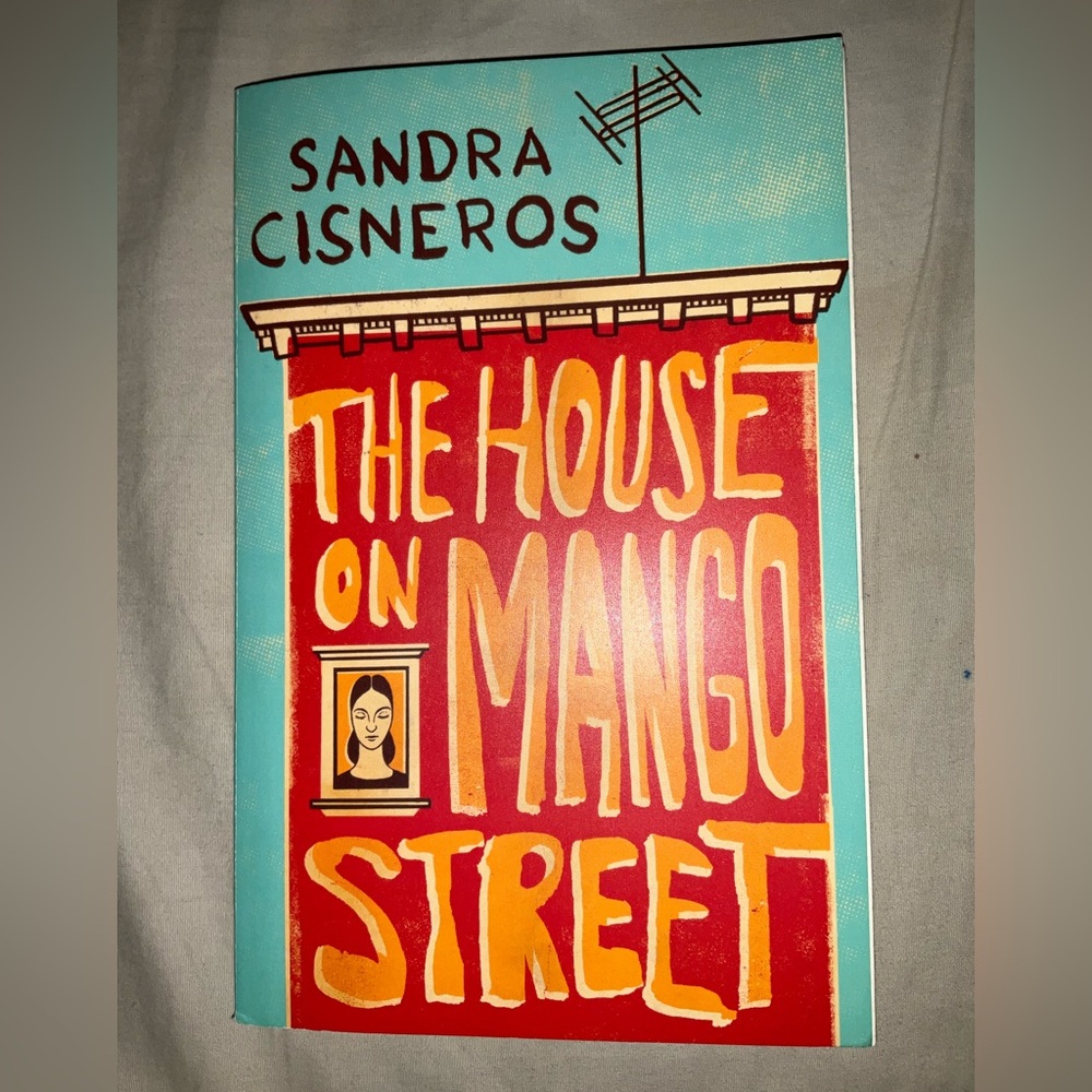 Paperback: The House on Mango Street